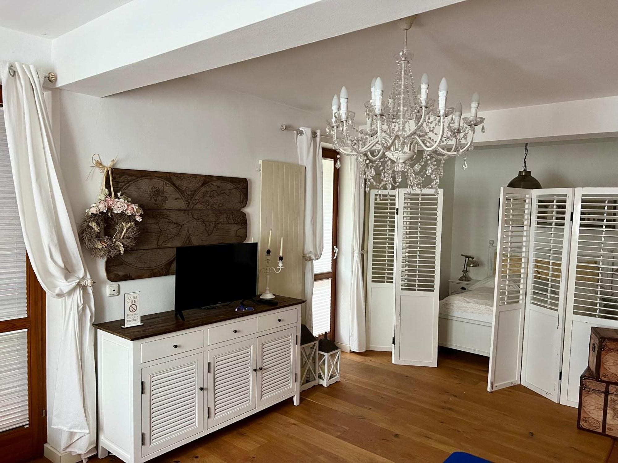 Einliegerwohnung In Einer Muehle Vor Den Toren Frankfurts, Ideal Fuer Messegaeste Oder Stop Over Dreieich Extérieur photo