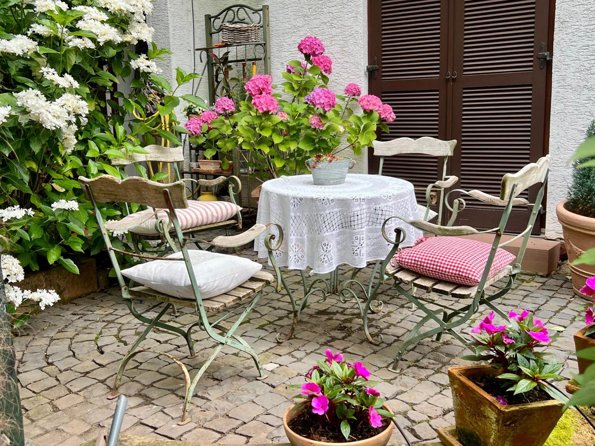 Einliegerwohnung In Einer Muehle Vor Den Toren Frankfurts, Ideal Fuer Messegaeste Oder Stop Over Dreieich Extérieur photo